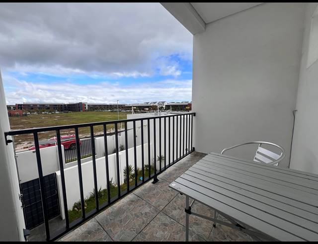 1 BEDROOM APARTMENT TO LET IN SANDOWN